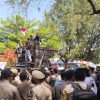 Aliansi Pemuda dan Masyarakat Lombok Utara Gelar Aksi di DPRD, Usung Sembilan Tuntutan