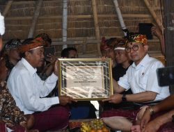 Menteri Kebudayaan RI, Terima Gelar Kehormatan Adat Datu Pangeran Mas Depati