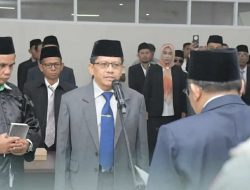 Bupati Najmul Lantik Penjabat Sekda KLU: Keberhasilan Ditentukan Oleh Kualitas Pemimpin
