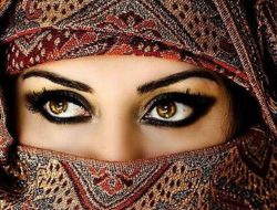 Kisah Cinta yang Dikorbankan Demi Persaudaraan: Teladan Ikhlas dari Salman al-Farisi dan Abu Darda