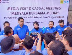 PLN dan Media “Menyala Bersama” di PLTS Sengkol untuk Wujudkan Energi Hijau NTB