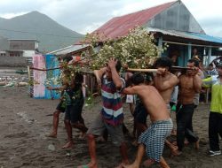 Nelayan di Kempo Tewas Disambar Petir Saat Selamatkan Perahu dari Hujan Deras, Jenazah Sempat Ditutupi Daun Bidara
