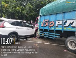Truk Banting Stir di Jalur Sumbawa-Bima, Satu Penumpang Tewas dan Enam Luka-Luka