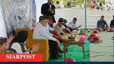 ‎Kades Akar-Akar Tegaskan Ritual Empas Menanga Mual Jadi Perekat Adat, Syukur, dan Ekonomi Warga
