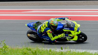 Untuk Pertama Kali, Valentino Rossi Jajal Sirkuit Mandalika Dukung Pertamina Enduro VR46 Riders Academy