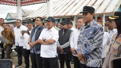 Menteri KKP Sakti Wahyu Trenggono Tinjau KNMP Pulau Bungin, Sumbawa Siap Jadi Sentra Lobster dan Mutiara