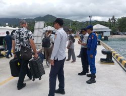Jaga Keamanan Pesisir, Sat Polairud Polres Lombok Barat Intensifkan Patroli di Pelabuhan Lembar dan Pantai Senggigi