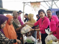 Bhayangkari Polairud Peduli, Salurkan Bansos kepada Masyarakat Pesisir Kuranji