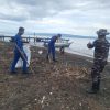 Kapal Polisi XXI-2014 Ditpolairud Polda NTB Rutin Laksanakan Bersih Pantai di Dusun Sigi Dompu