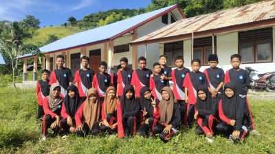 Rutinitas Jumat Sehat di SMPN 7 Sambirampas: Cara Sederhana Cetak Siswa Bugar dan Berkarakter