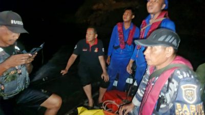 Tim Gabungan Evakuasi Pemancing Diduga Terseret Arus di Perairan Maluk