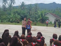 BBPOM di Mataram Kenalkan SAKA POM dan Edukasi Obat serta Makanan Aman kepada Pramuka Ponpes Darul Iman Bentek