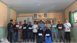 YBM PLN UIW NTB Salurkan Bantuan untuk Guru Ngaji dan Penyandang Disabilitas di Lombok Tengah dan Lombok Timur