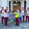 Ditpolairud Polda NTB Gelar Bersih-Bersih Tempat Ibadah dan Berikan Bantuan Alat Keberaihan di Hari Bhayangkara ke-80