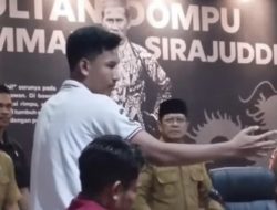 Viral Video Bupati Dompu Marah Tunjuk Mahasiswa Saat Audiensi, Pemda: Ruang Rapat Sempat Diobrak-Abrik