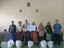 YBM PLN UIW NTB Tebar Kepedulian, 52 Kaum Dhuafa di Montong Gading Terima Bantuan sebagai Wujud Nyata Kehadiran PLN untuk Masyarakat