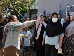 Viral di Bima! Istri Sah Labrak Wanita PNS yang Diduga Selingkuhan, Diduga Anak Anggota DPRD