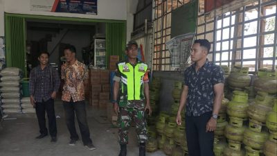 Gerak Cepat Pemdes Kwangko, Babinsa dan Bhabinkamtibmas Sidak Pangkalan LPG 3 Kg di Dompu, Penjual Mengaku Jual Rp70 Ribu