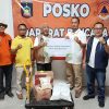 Tanggap Bencana Kebakaran Desa Adat Sade, Bank NTB Syariah Salurkan Bantuan Air Bersih dan Paket Sembako
