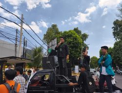 HMI Mataram Geruduk Polresta, Desak Pelaku Pembacokan di UIN Mataram Segera Ditangkap