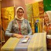 Muna Pa’a Dompu Naik Kelas, Tenun Pewarna Alam Resmi Diperkenalkan di Jakarta