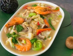 Sering Makan Makanan Panas? Awas, Ini Risiko bagi Kesehatan Gigi Hingga Bisa Copot?