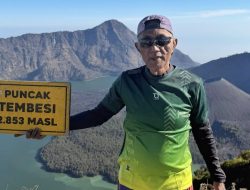 Om Bogel, Suhu di Barisan Paling Belakang yang Pastikan 34 Pendaki Sampai Puncak Tembesi